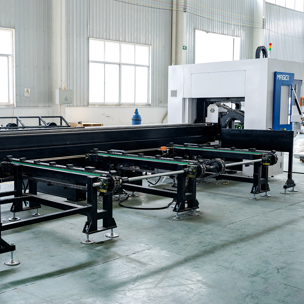 High Speed 6024T2C Fiber Laser Tube Cutting Machine CNC Metal Pipe Cutter 2kW 3kW