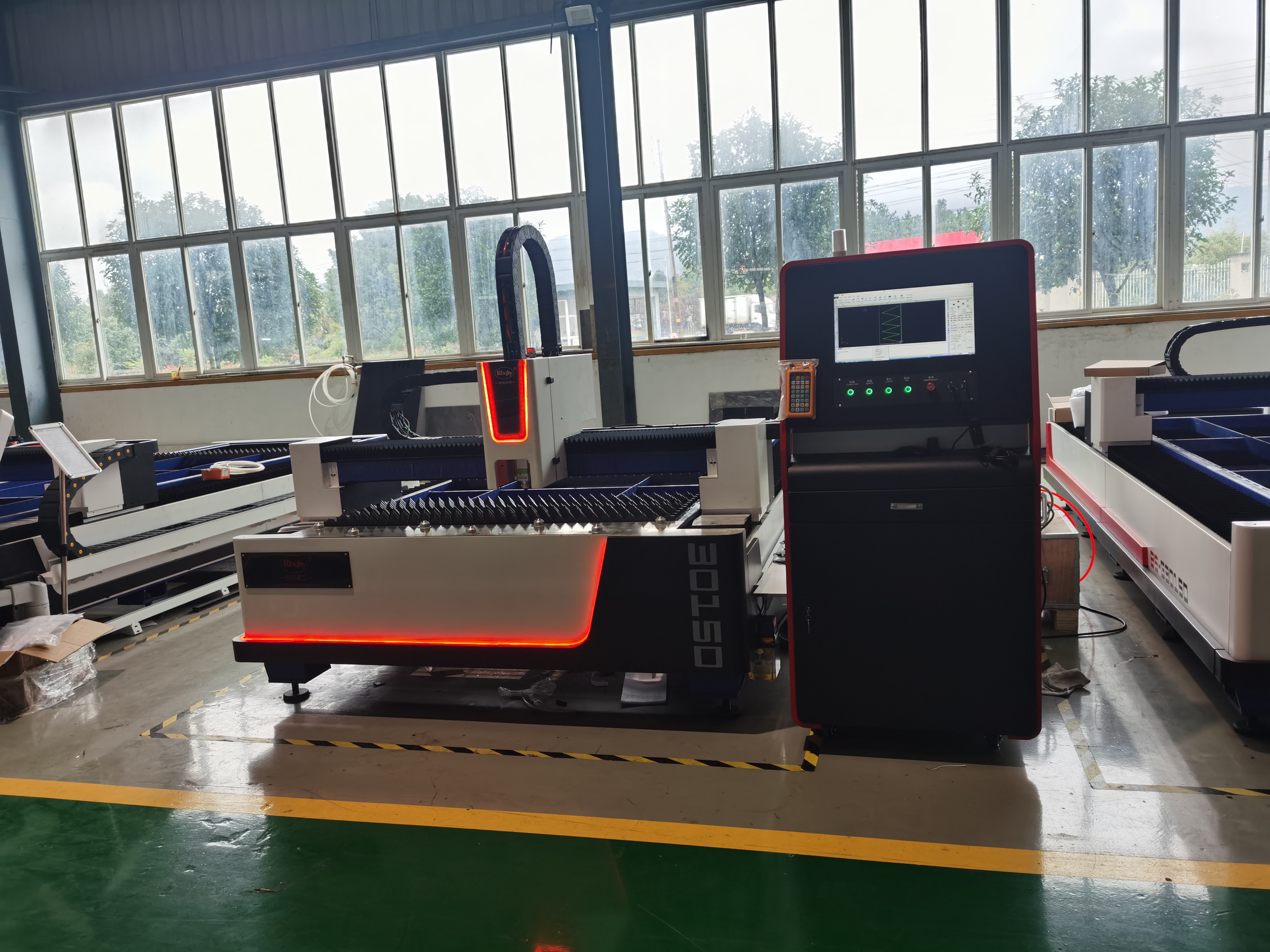 Factory Direct Supply High Quality Metal Fiber Laser Cutting Machine for Plate and Pipe Laser Cutter