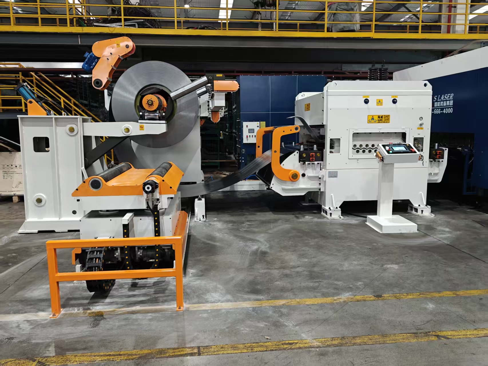 HAIWEI NCHW2 3-in-1 Laser Cutting Coil Decoiling Feeding System For Sheet 15m/min Speed 5T Capacity 380-440V 2.2-4.5KW Power