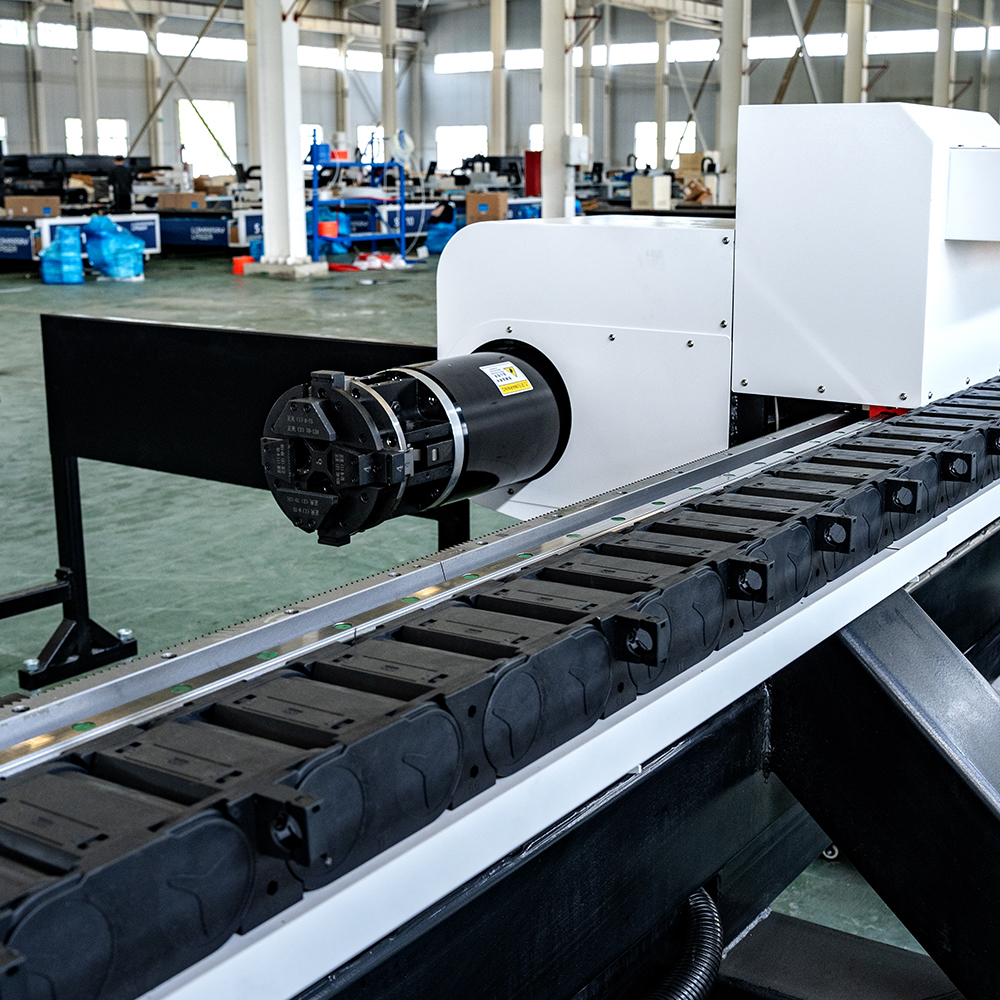 MKLASER Intelligent 2 Chuck Fiber Laser Pipe Cutting Machine with Automatic Loading System