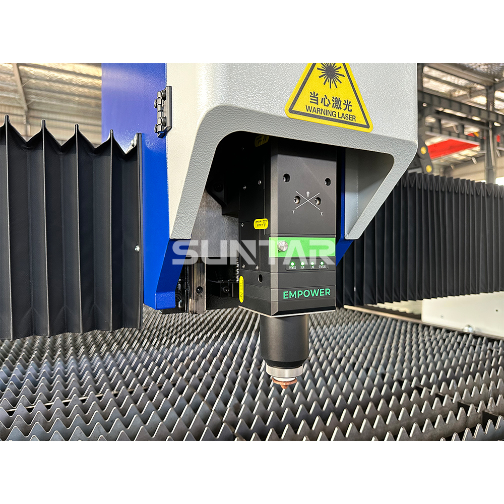 Professional Best Selling Hot Fiber Metal Laser Cutting Machine for Metal Plates and Tubes