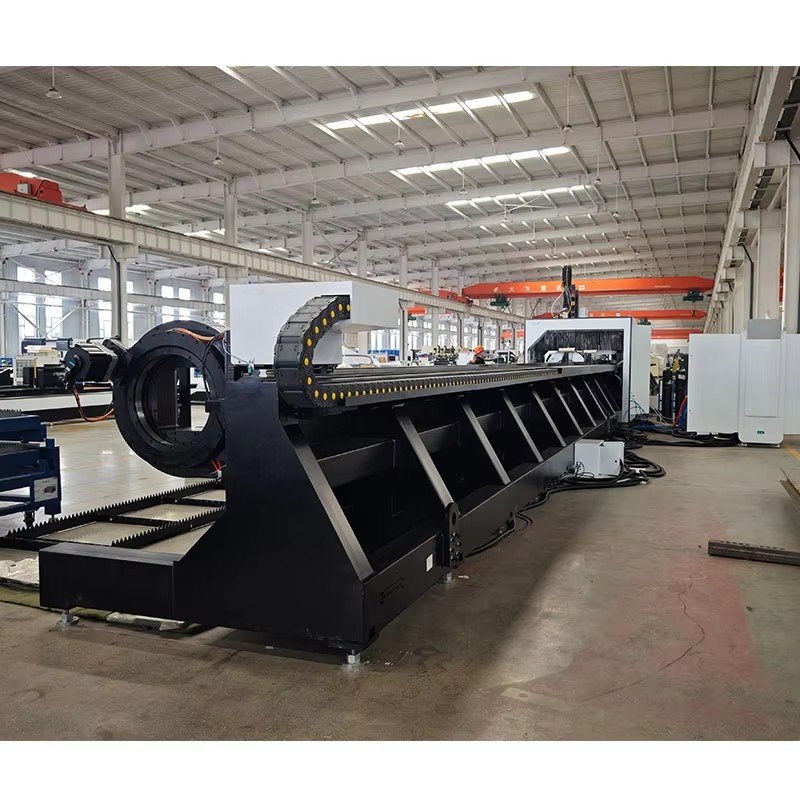 AKJ120F 5 Axis Tube Laser Cutter 1500w 3000w 6000w Fiber Laser Tube Cutting Machine with Loading and Unloading System