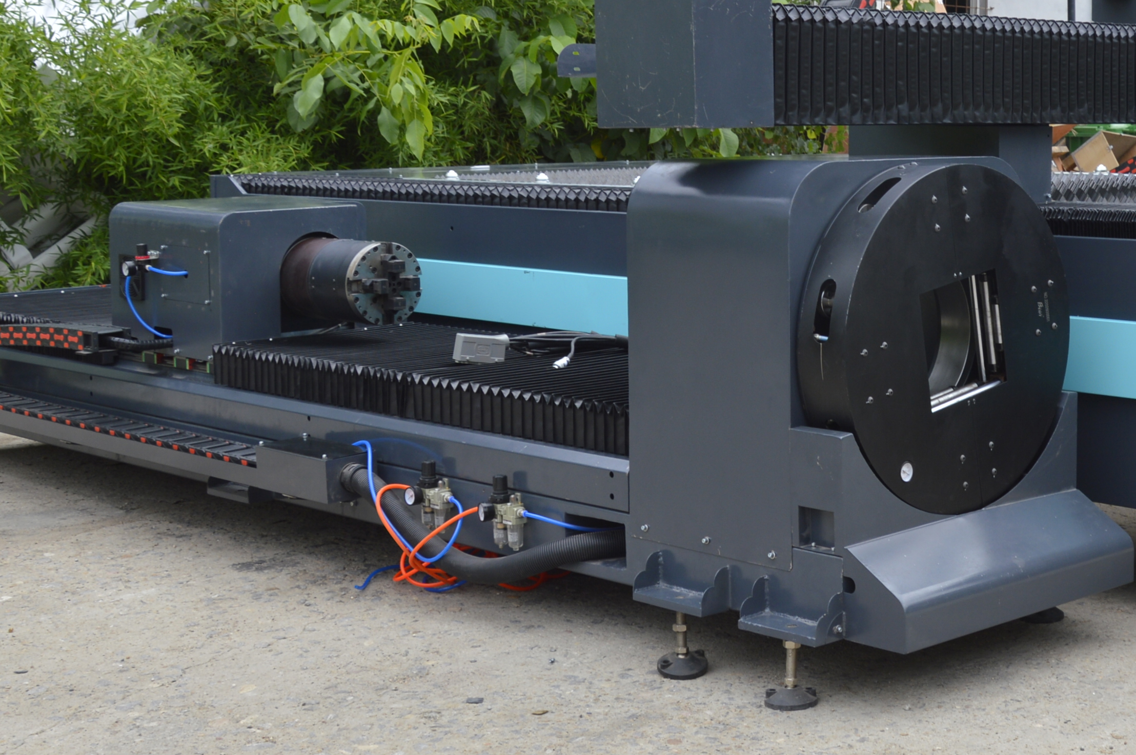 Hot Sales Business International Partner Metal Laser Cutting Machine Cypcut Control System Supports AI BMP PLT Graphic Formats
