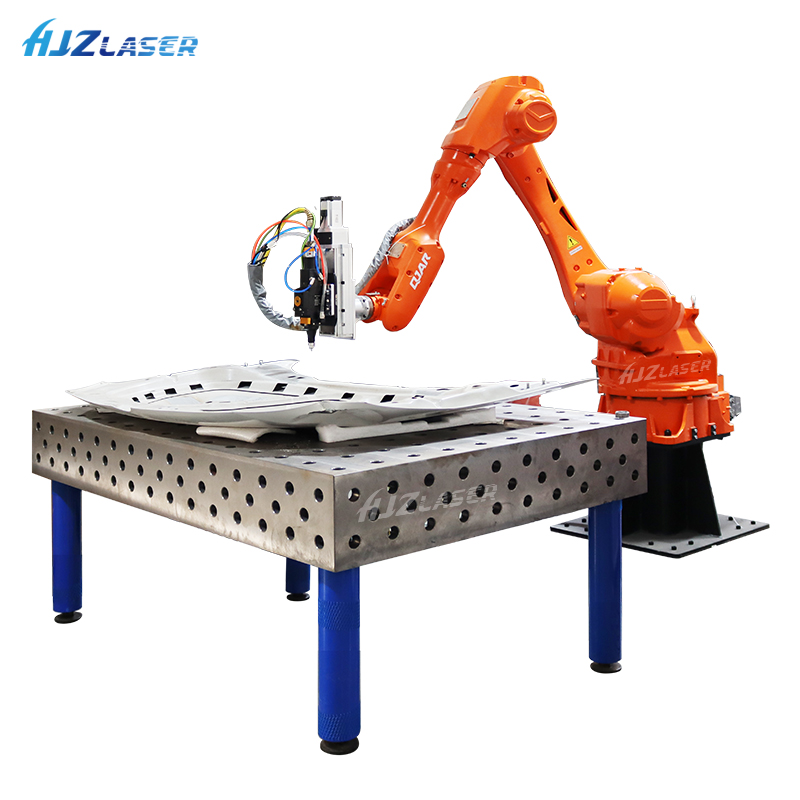 Professional 6-Axis Fiber Laser Cutter Robot 3000W 3D Space Cutting Industrial Metal Stainless Steel Aluminum Water Cooling