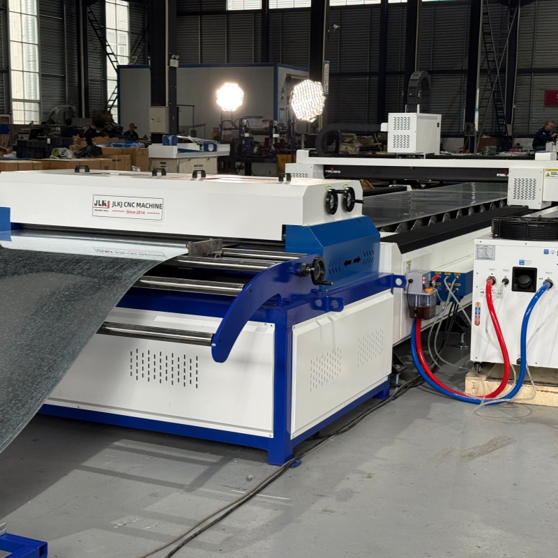 Automatic Uncoiling Leveling Feeding &amp; Blanking Fiber Laser CNC Cutting Line with Cypcut Control and Hiwin Guide Rails