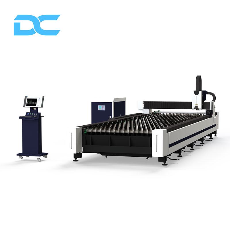 Dachuan DC Wuhan 2000w 3000w 6000w Metal Laser Cutting Machines Gold Laser Cutter Cypcut Control System Hiwin Guiderail Fuji Price for Sale
