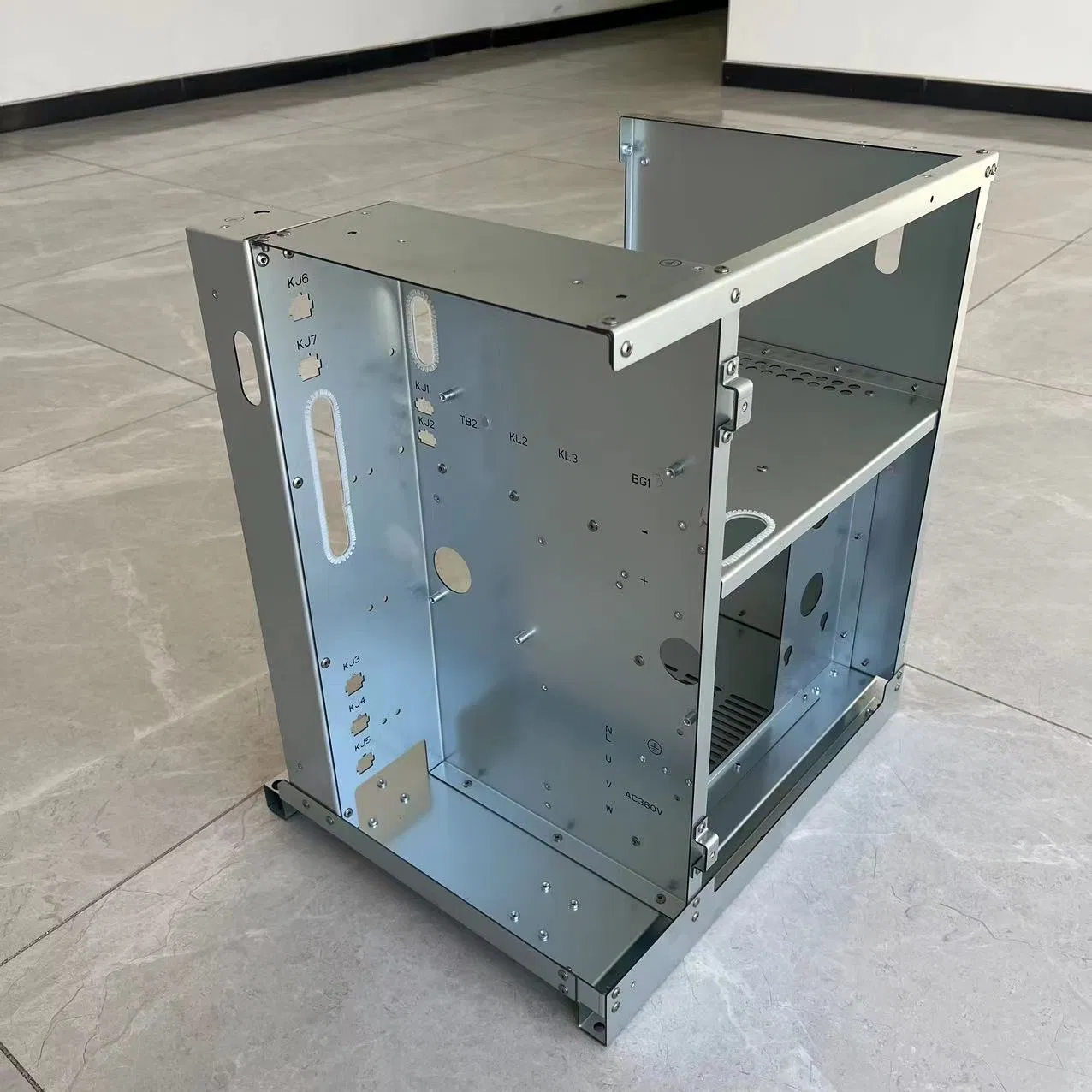 Sheet Metal Chassis and Cabinet Shells Processing Bending Laser Cutting