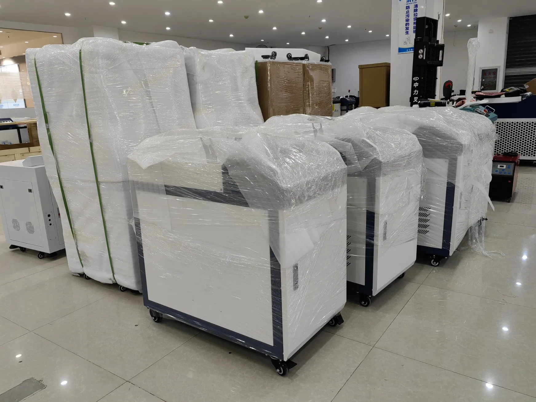 Stainless Steel Battery Mould Metal Fiber Laser Welding Equipment 1500W 2000W 3000W