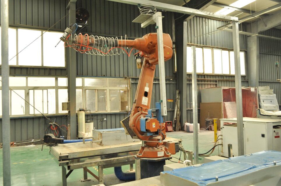 YH-TR Robotic Waterjet Cutting Machine;3D Robot Waterjet 6axis Cutting