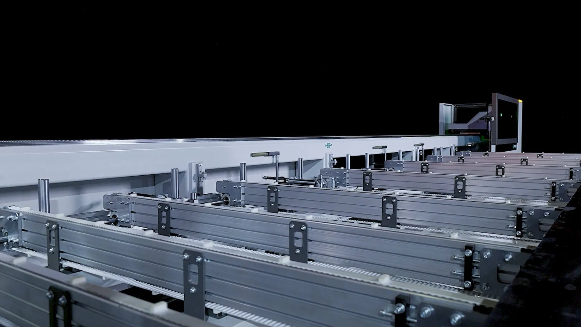 18-Axis CNC Laser Sawing Equipment for Precision Window and Door Cutting Manufacturing