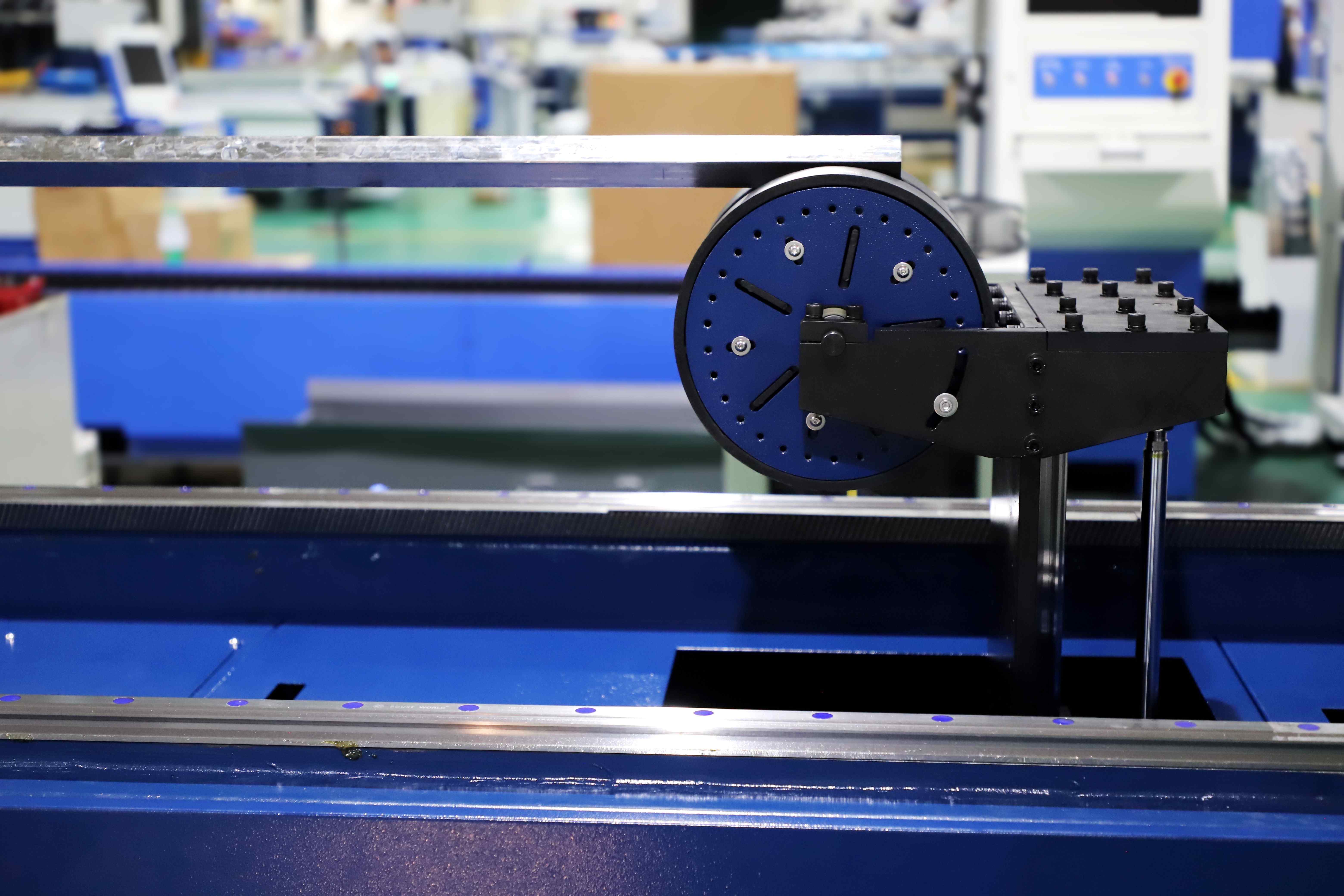 Hans Laser T5A Metal Tube Laser Cutting Machine 6m 1500w-6000w Round Pipe Laser Cutting Machine