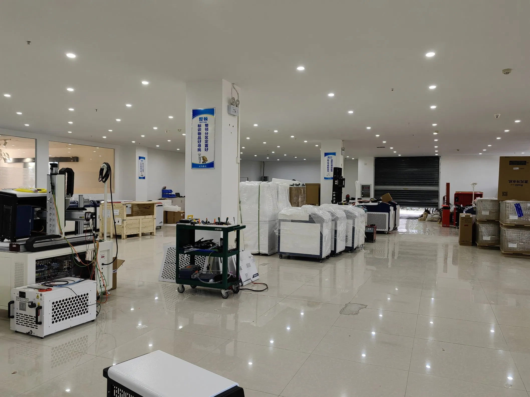 Stainless Steel Battery Mould Metal Fiber Laser Welding Equipment 1500W 2000W 3000W