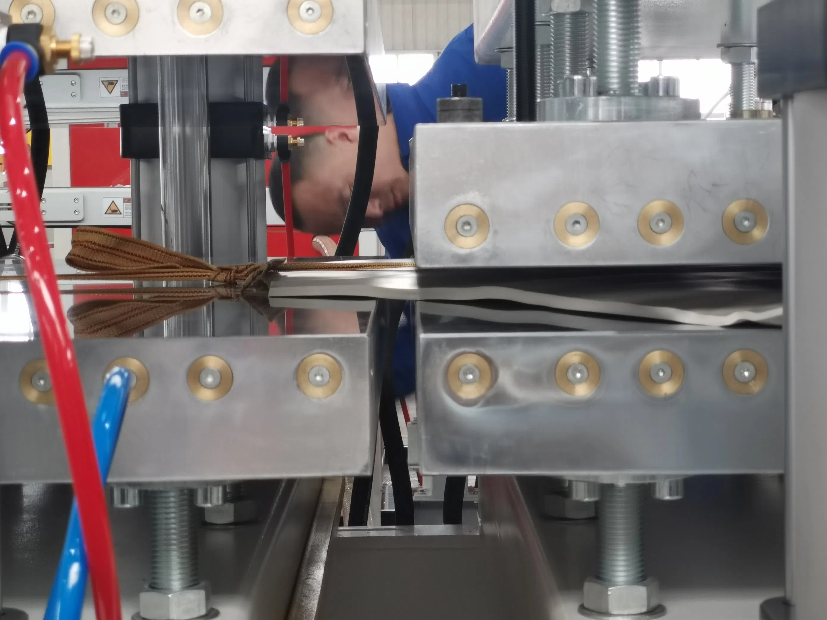 WPC Panel Used as Advertisement Board Through CNC Laser Engraver UV Flated Printer Cold Laminator to Cutting Printing Laminating Carving Sheet Production Line