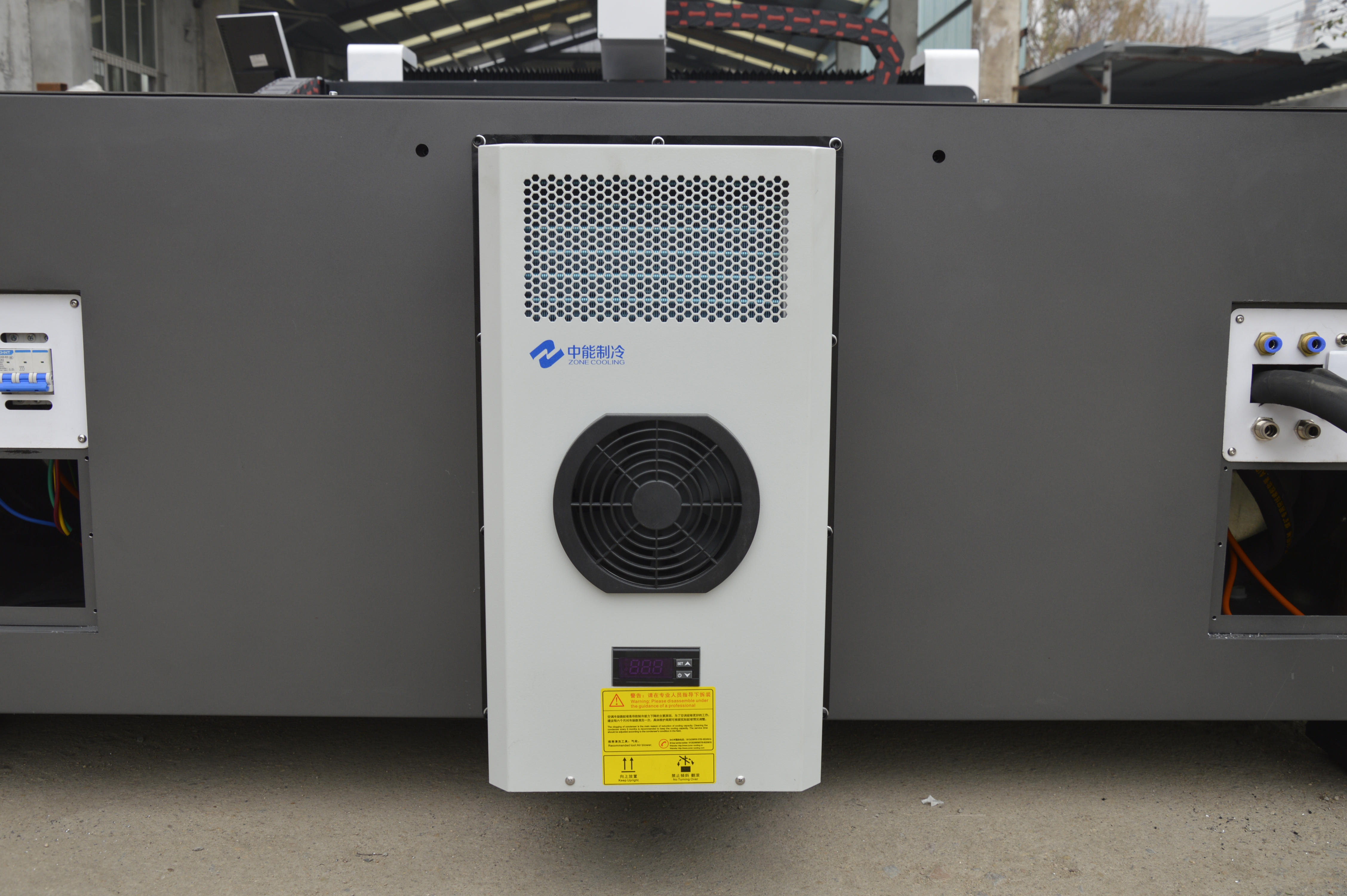 10% OFF 6000W Ultra-Large Format Fiber Laser Cutting Machine for Automotive Manufacturing
