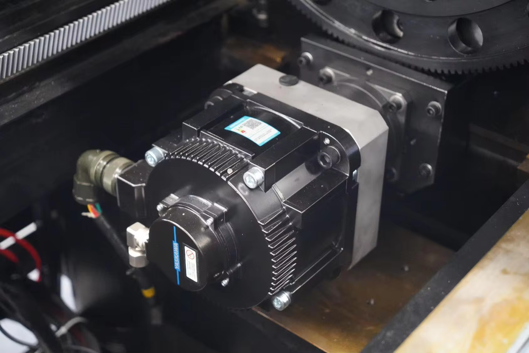 Servo Motor