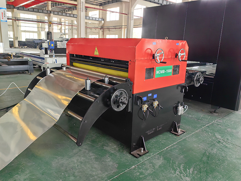 Rbqlty 3000W 3000x1500 Enclosed Laser Cutting Machine Automatic Metal Coil Cutting Line with Feeder
