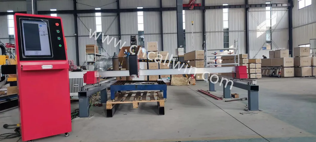 Fiber Laser Cutting Machine