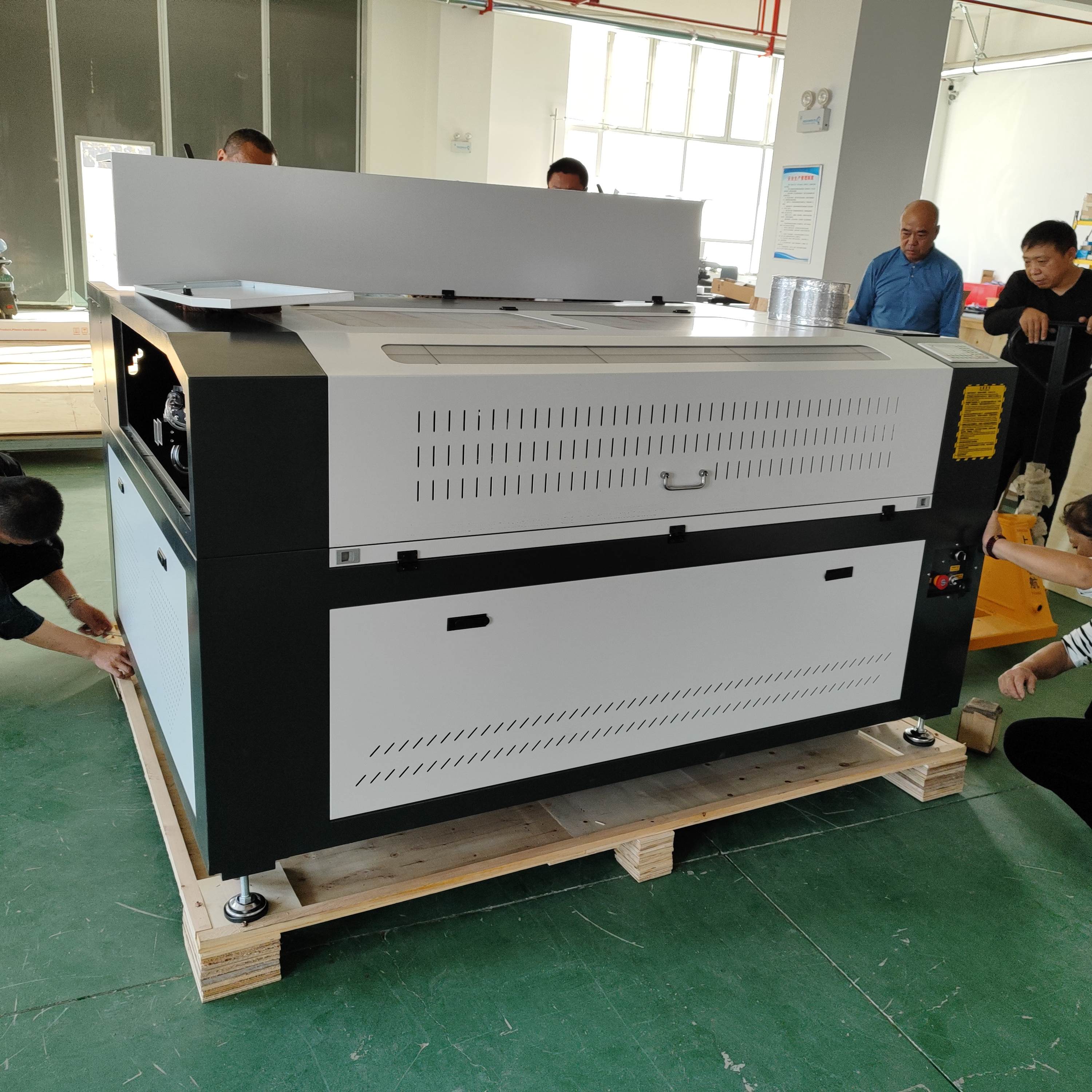 Laser Cutter Detail