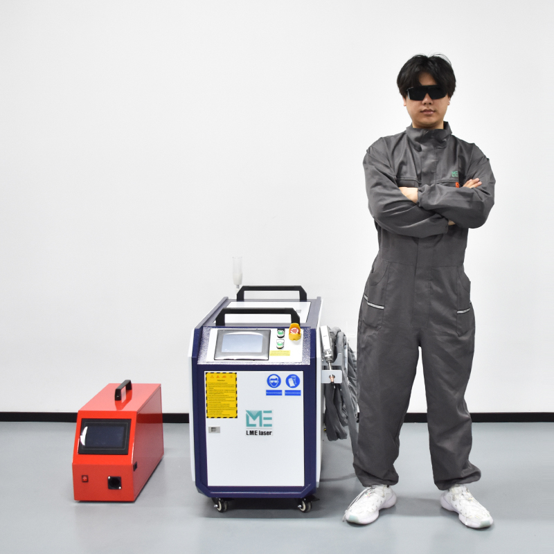 1.5kw 2kw 3kw Raycus Max RECI Handheld Fiber Laser Welding Cleaning Machine 4 In 1 For Metal Steel Factory Price