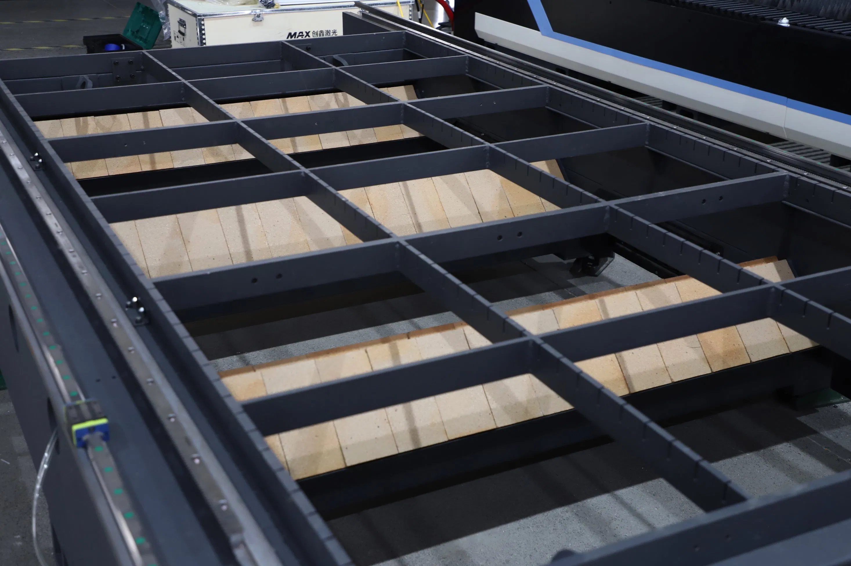 High Power 6000W 12000W Laser Cutting Fiber Laser Cut Metal Sheet Stainless Steel