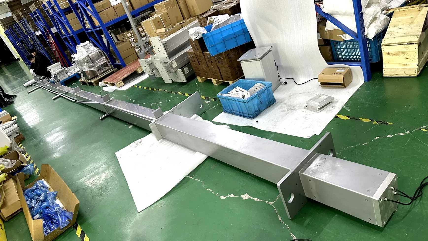 Htd6 Any-Robot Compatible Vertical Lift, Plug-and-Play