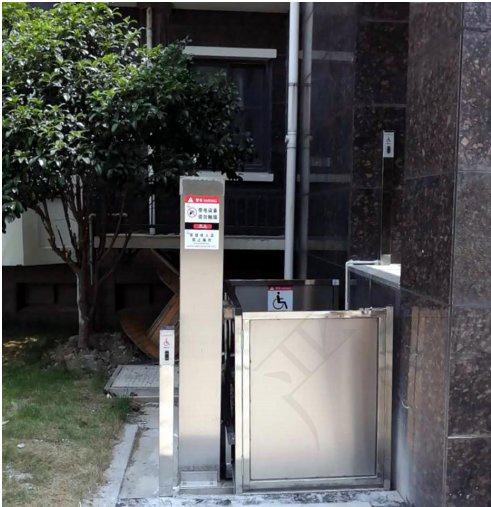 Accessible Hydraulic Driven Vertical Disabled Wheelchair Lift
