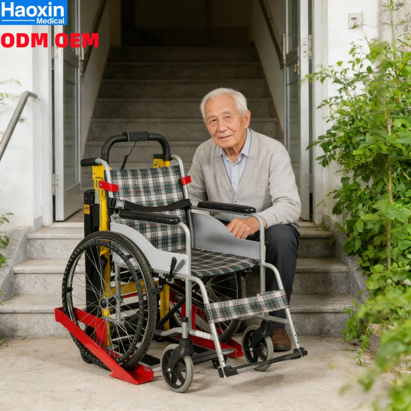 China Made Portable Stair Climber Trolley Powered Stair Climbing Wheelchair Lift Disabled Stair Climber Rehabilitation Therapy Supply