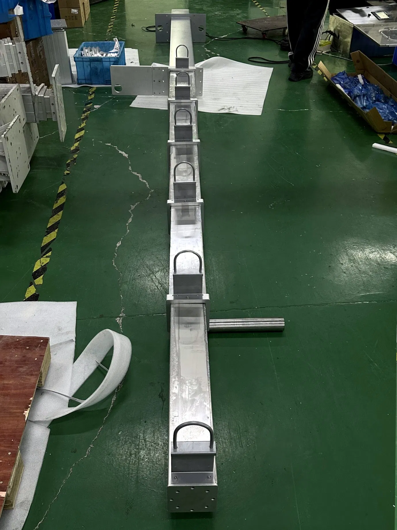 Htd6 Heavy-Duty Robot Lift, Dynamic Moment 250 Nm