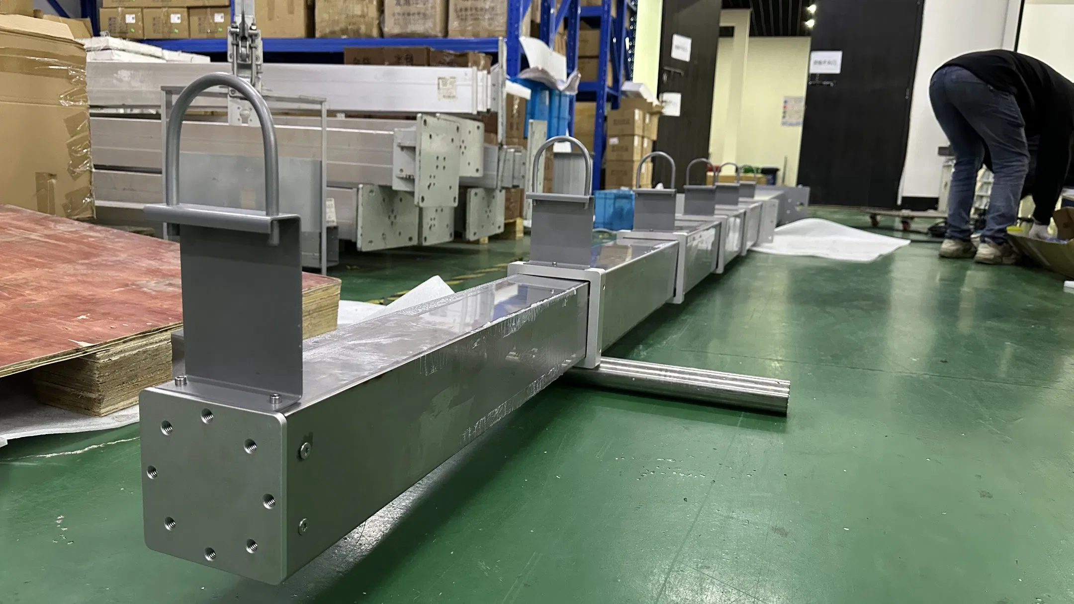 Htd6 Heavy-Duty Robot Lift, Dynamic Moment 250 Nm