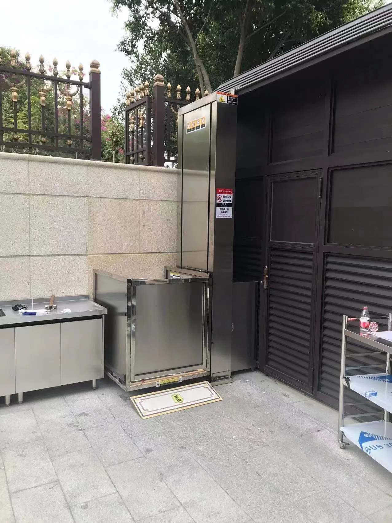 Vertical Hydraulic Driven Disabled Home Wheelchair Lift