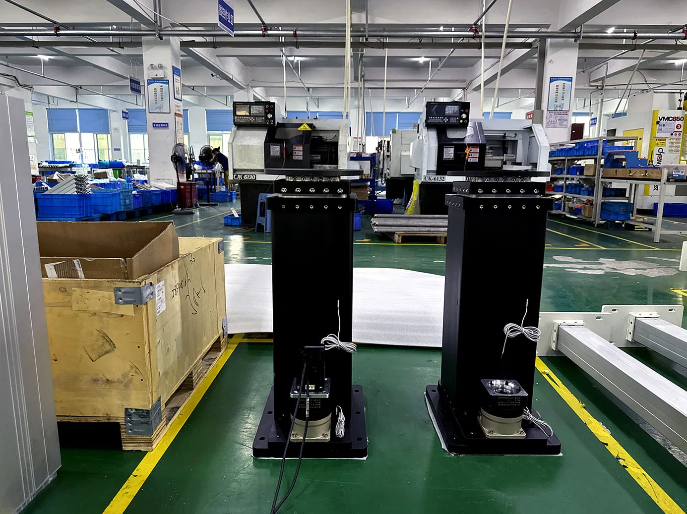 Htg3-24 Ball/Trapezoidal Screw Robot Lift, Heavy Duty