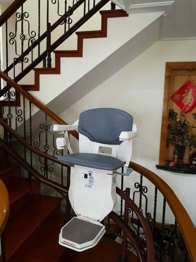 Stair Lift Detail 6