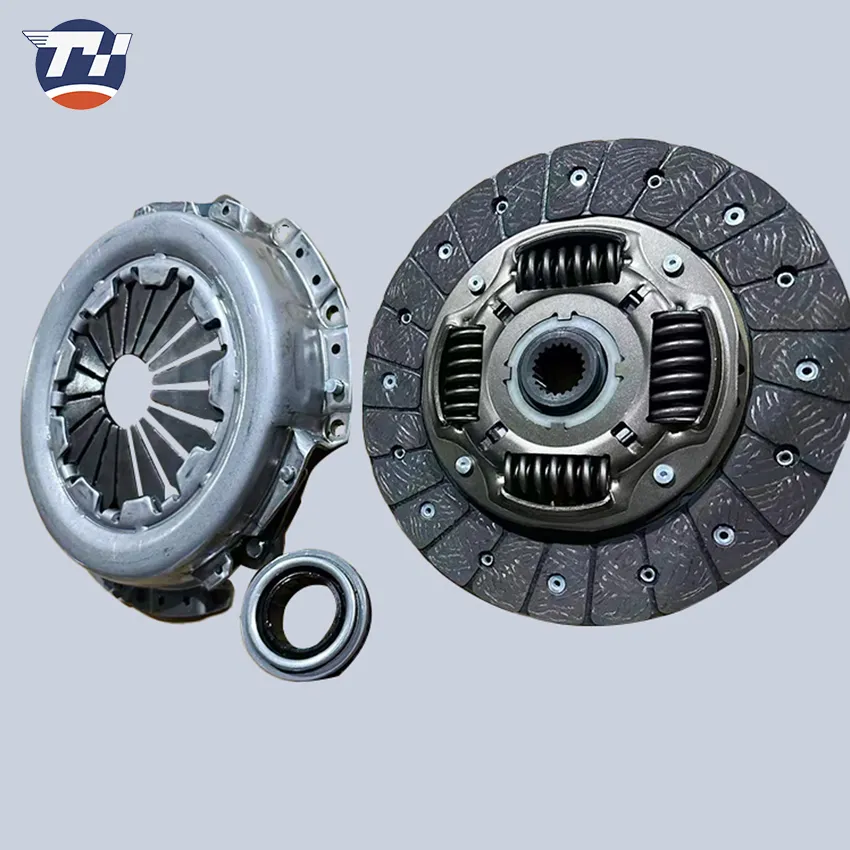 Detailed Clutch View