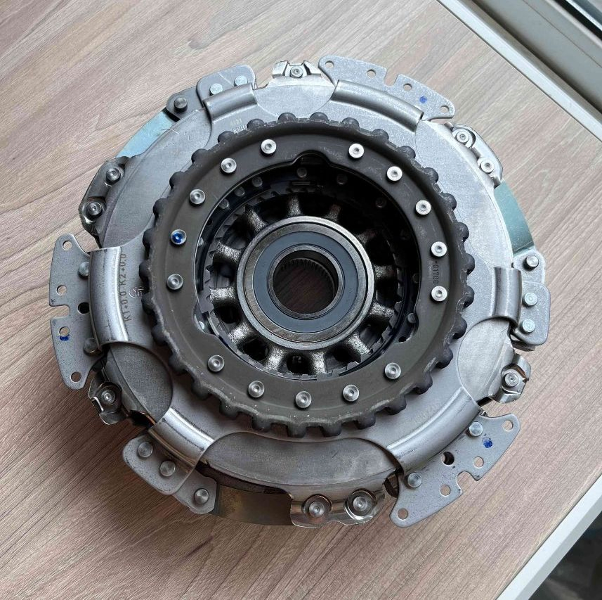 OEM Custom Car Accessory Transmission Clutch Systems 0am-Dq200 Gearbox Clutch