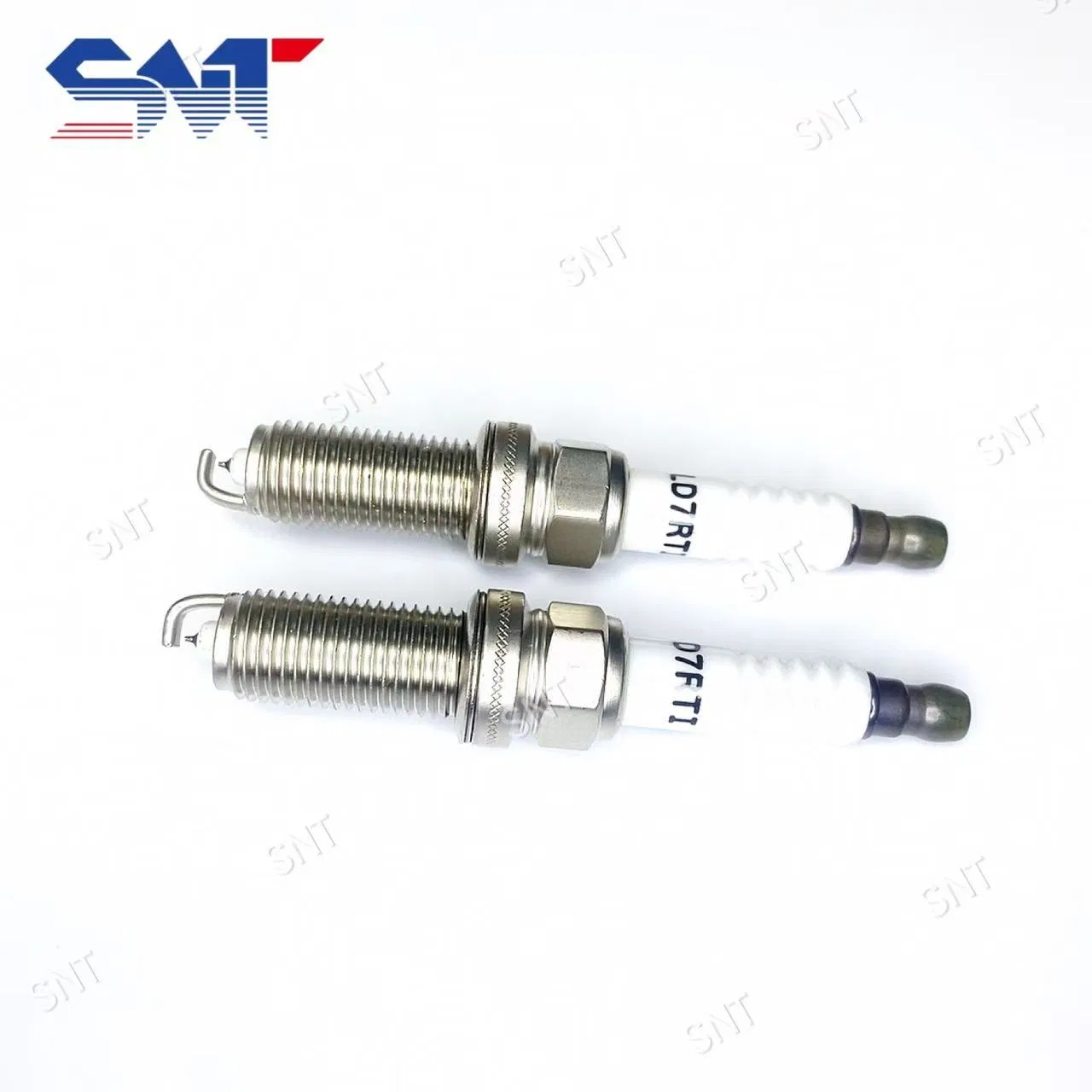 Snt Ld7rtii High-Quality Spark Plugs for Automobile Engine Ignition Systems