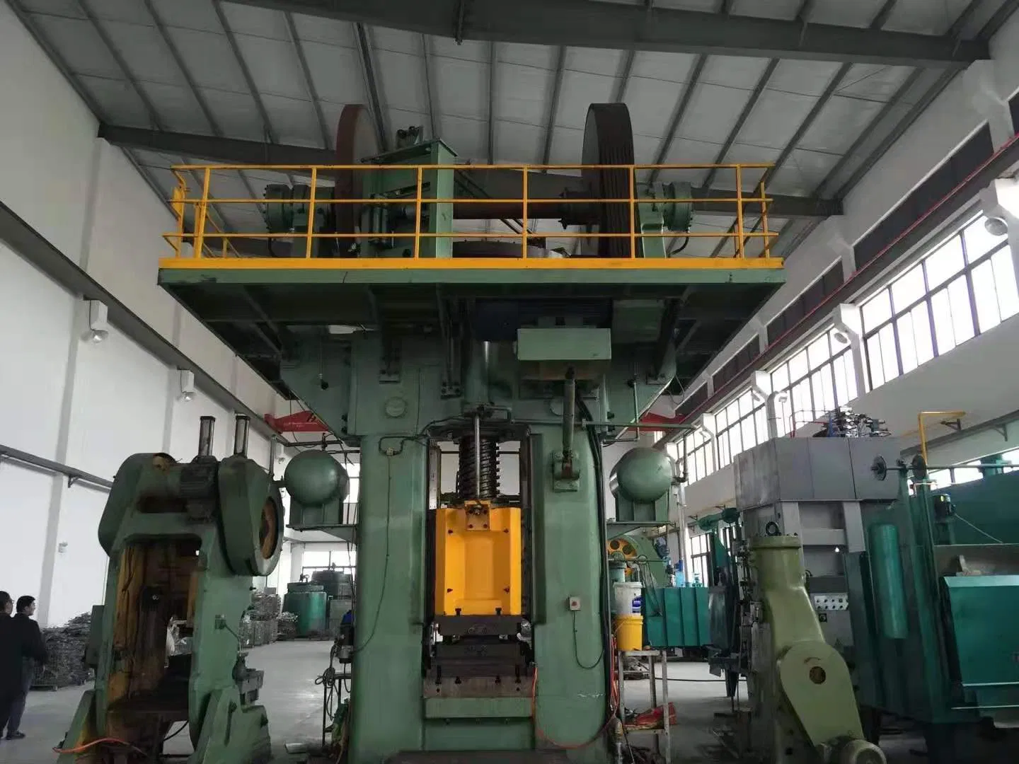 American Autoparts Control Arm 4670508ad 4670509ad 5168652AC 5168653AC 68225314ab Ck622224 for Chrysler Dodge