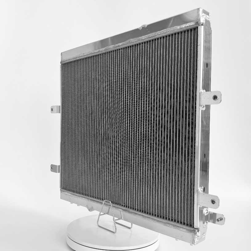 Srw525 All Aluminum Radiator for Toyota Hilux Vigo/Innova/Fortuner 04-16 at/Mt L4 164000L120 164000L250