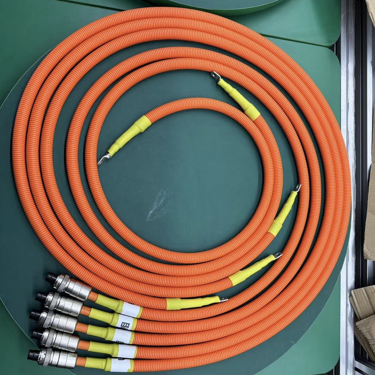 Wholesale High Voltage Power Supply Cable with Connector New Energy Vehicle Charging Wiring Harness