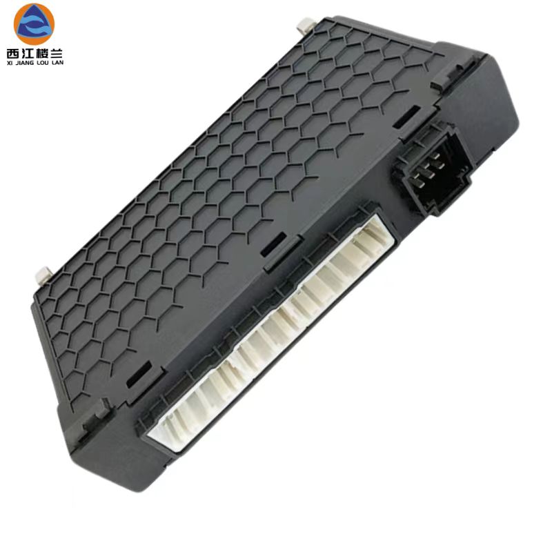 Shacman X6000 X3000 X5000 H6000 Truck Parts Body Control Module DZ9L149585402 DZ9L149715402 Vehicle Controller (VCU)