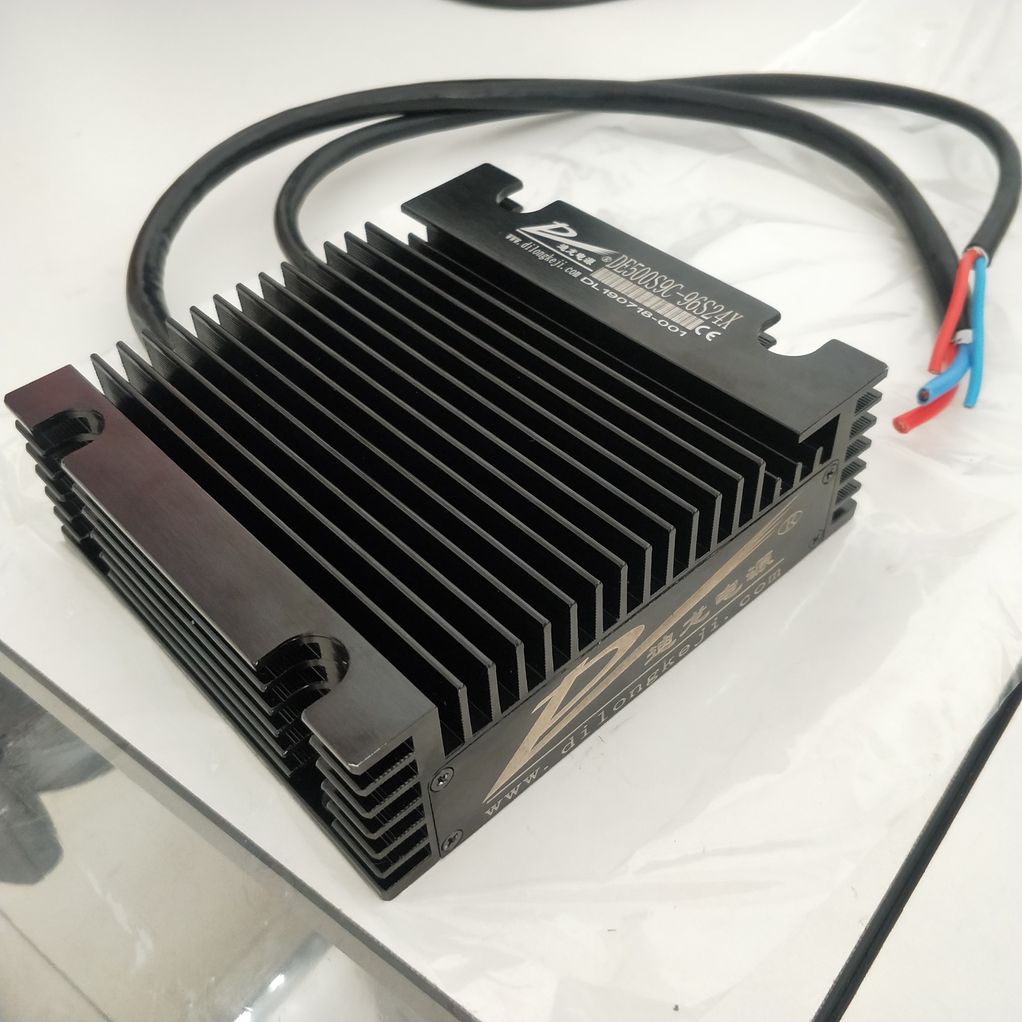 Dilong Factory 500W Onboard Dc-dc Converter 300V to 14V Step Down 0.5kw 302V Dc-dc Converter