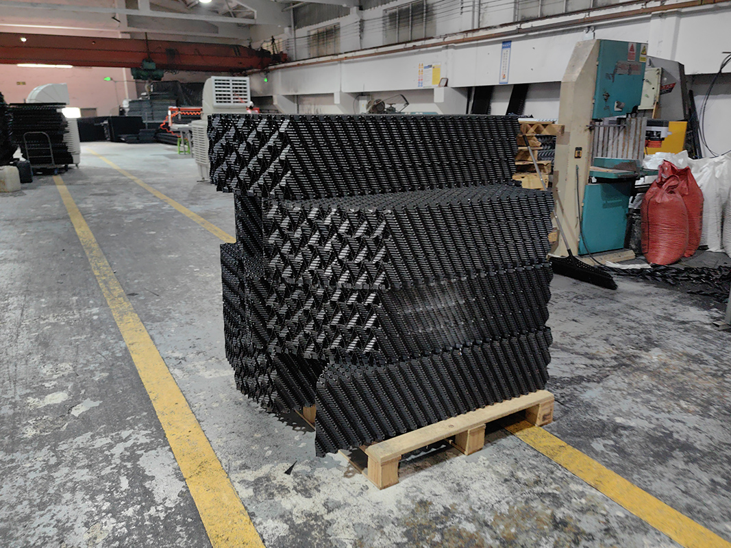 Cooling Tower Fills PVC Fills For Counter Flow Cooling Tower Fins
