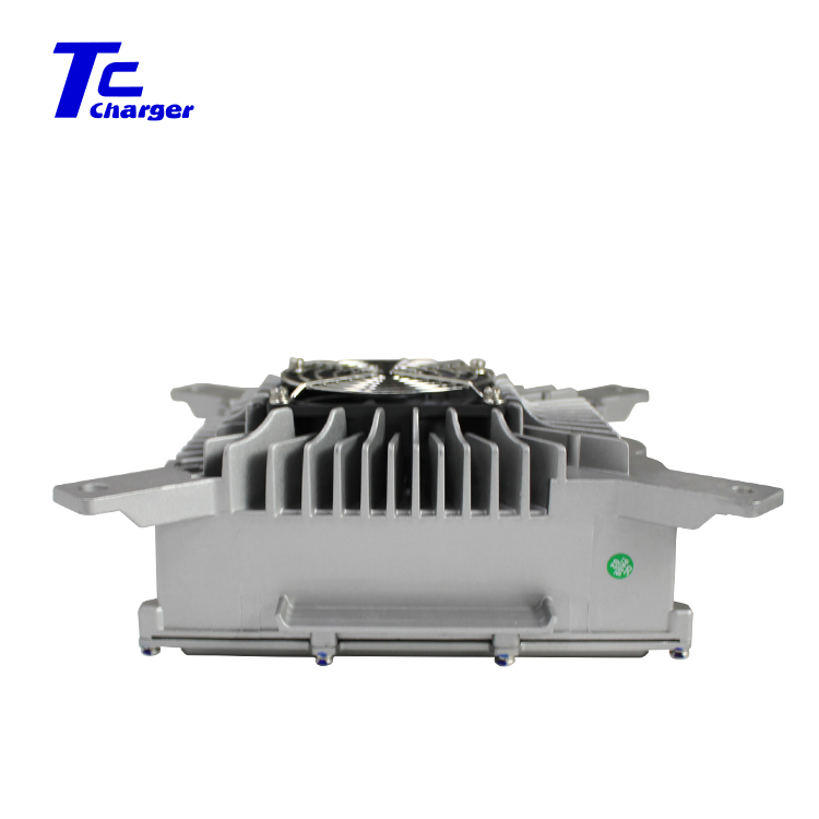 Tc Charger on Board Charger for Golf Cart Battery with Fans HK-Mf-108-32 Waterproof 32A