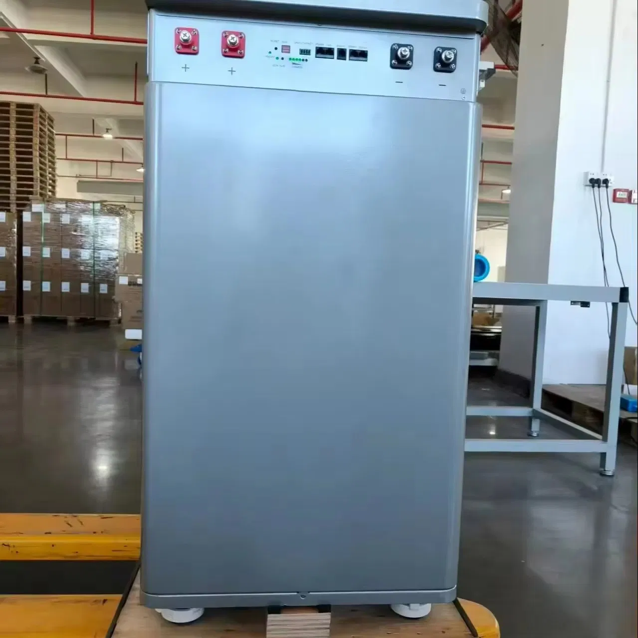 New 51.2V 600ah 30kwh EV 8000 Cycles 300ah 15kwh Mobile LiFePO4 Lithium Solar Battery Floor Mounted Home Energy Storage System