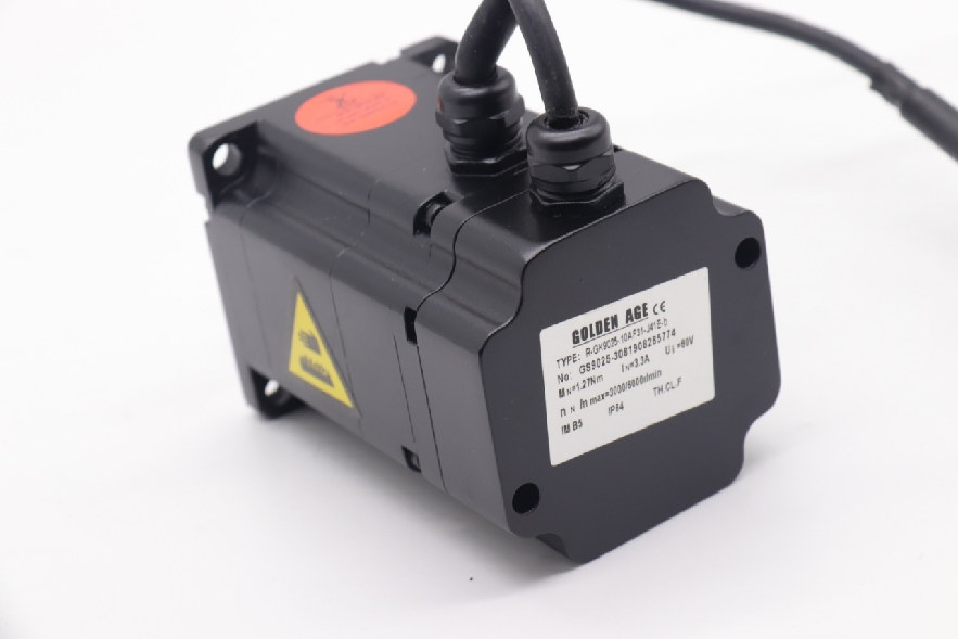 Factory Original Stock Gk Series Servo Motor AC Servo Drive Electric Motor