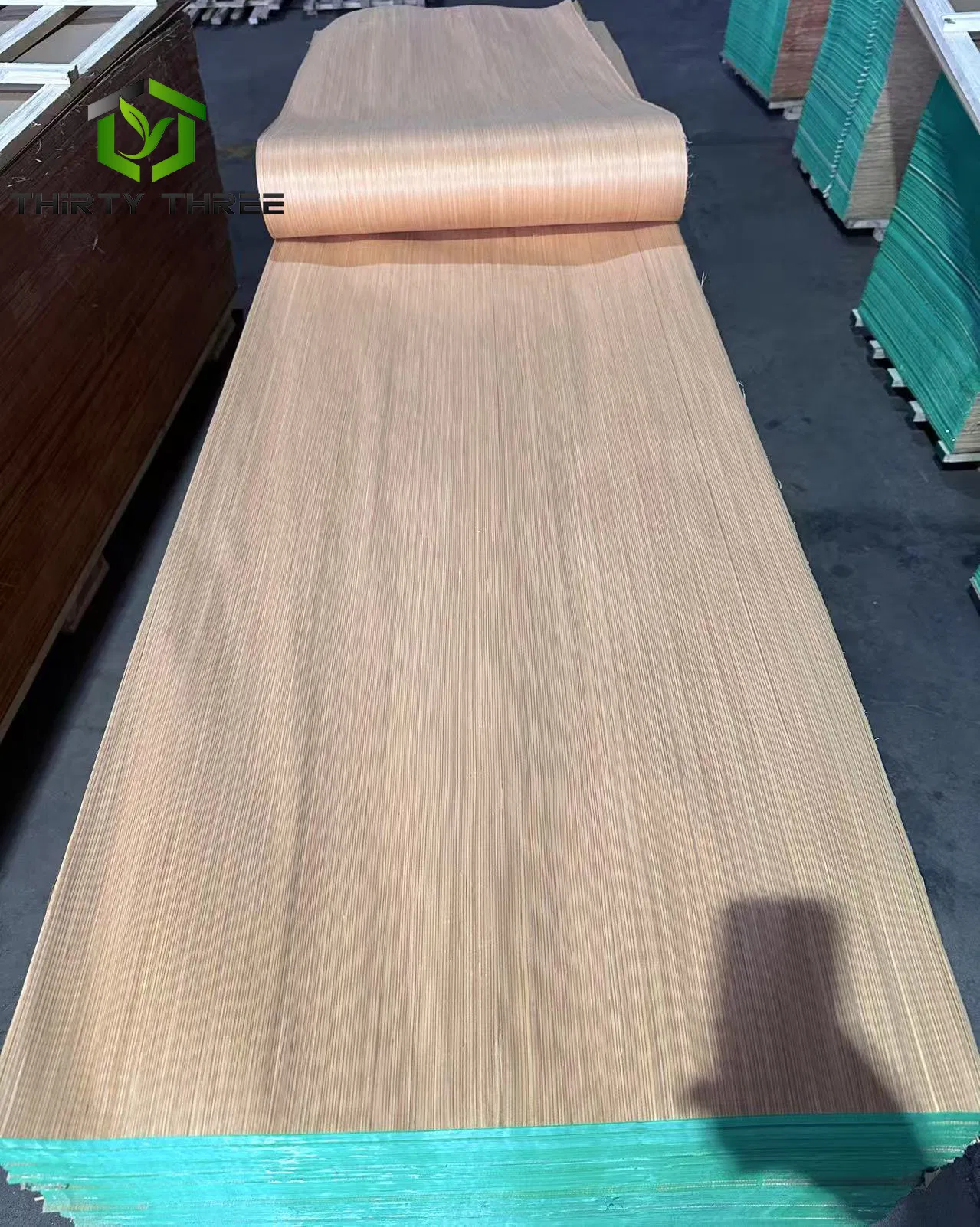 Factory Direct Price 0.18 to 0.6mm Walnut Oak Ebony Poplar Ash Teak Birch Engineered Wood Veneer