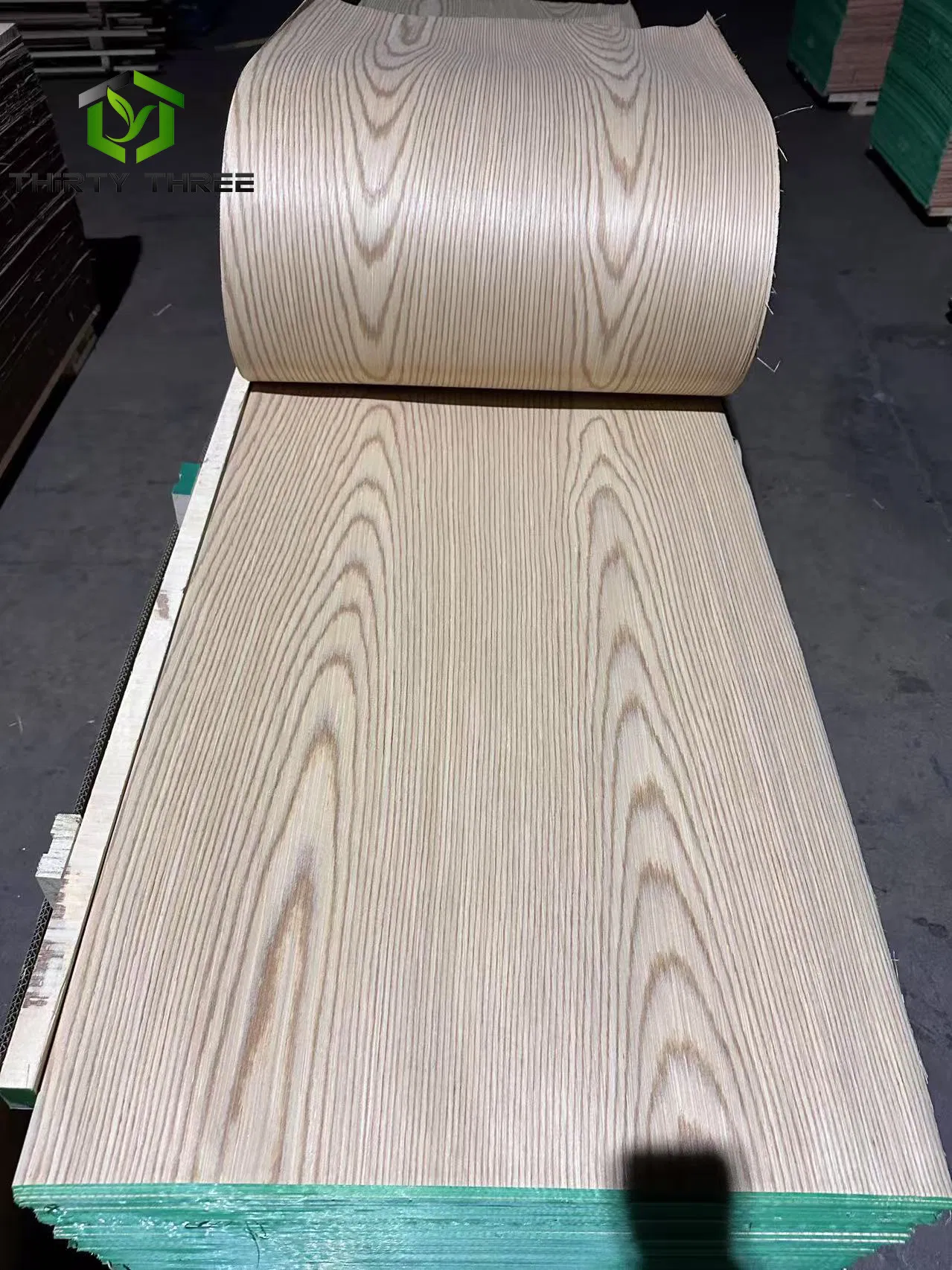 Factory Direct Price 0.18 to 0.6mm Walnut Oak Ebony Poplar Ash Teak Birch Engineered Wood Veneer