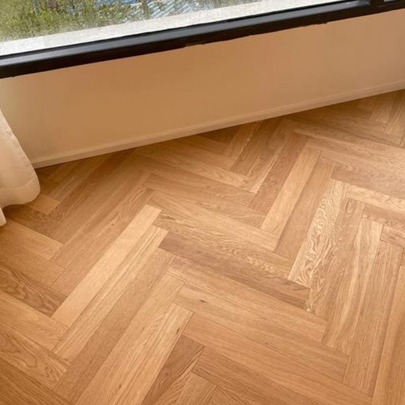 Lvt Herringbone Anti Slip Indoor Glue Down Luxury Title for Home Office Hotel Hospital Residential Dry Back Plank