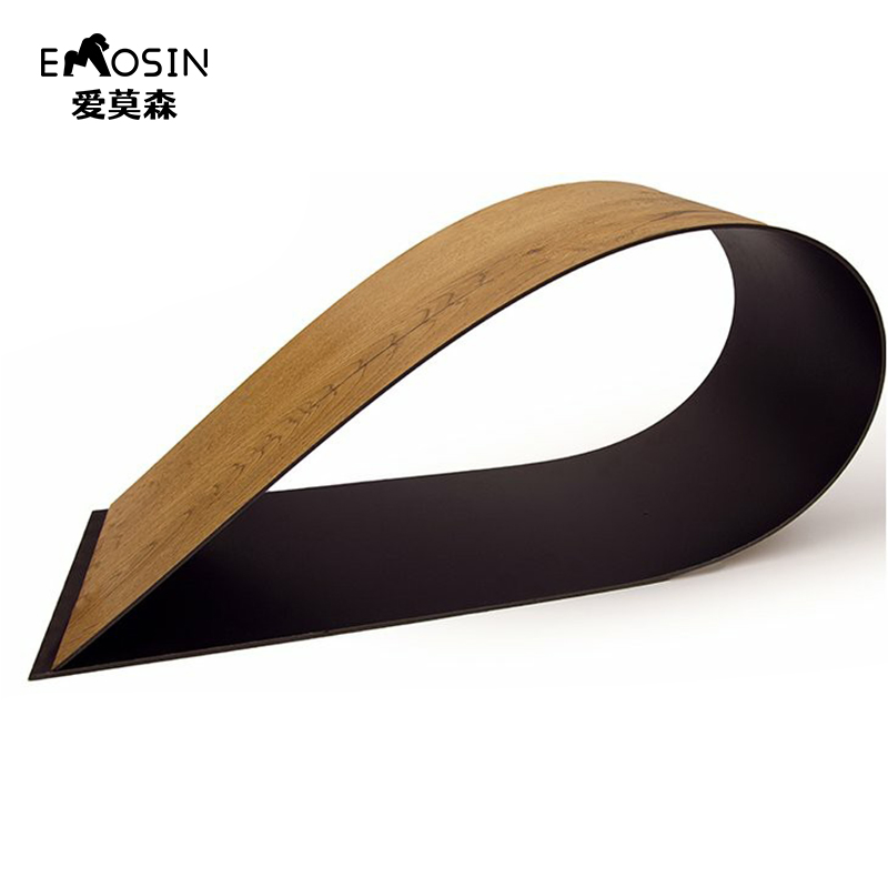 Size 2mm PVC Click Vinyl Floor Tile Standard Lvt Wood Flooring Moisture Proof Lvp Vinyl Plank