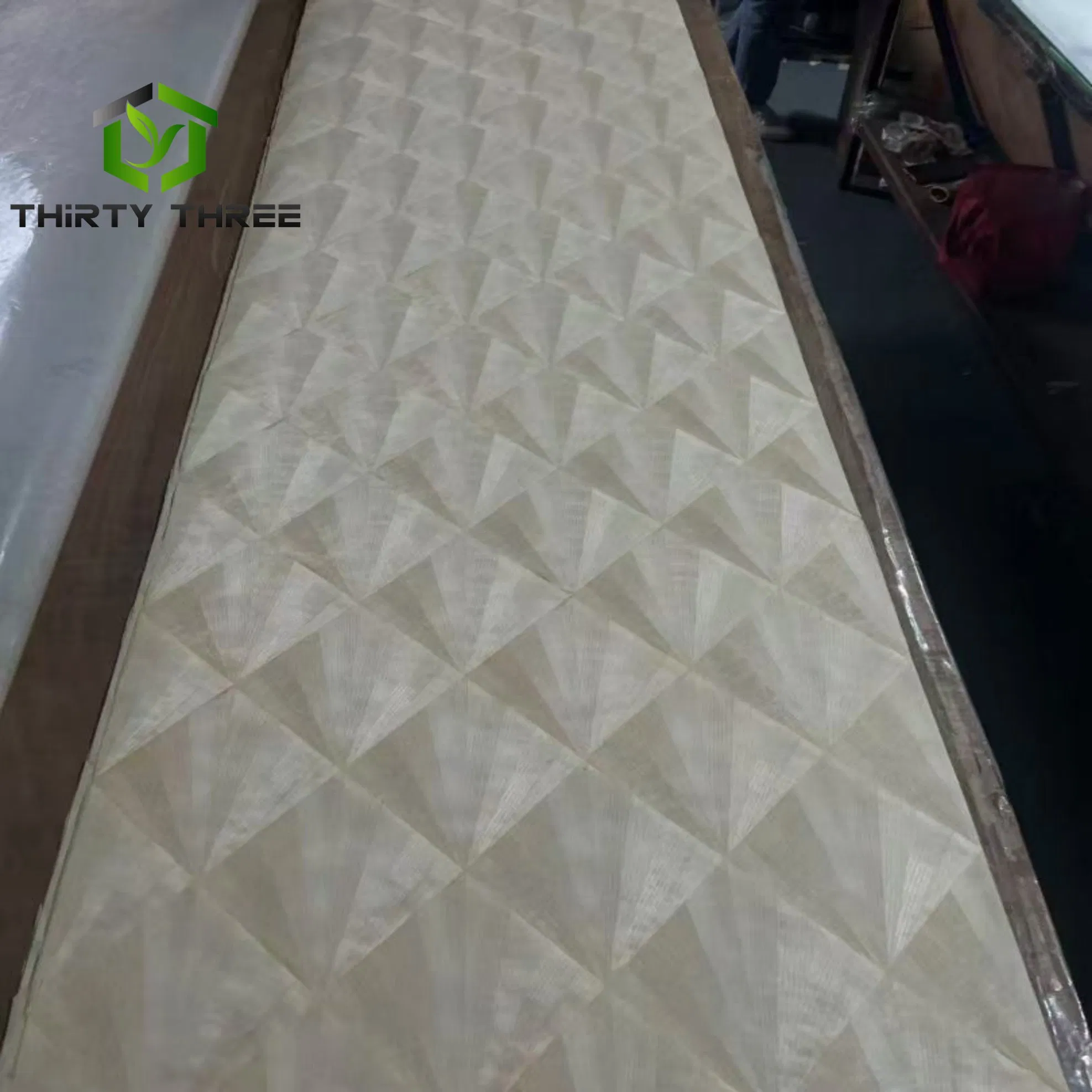 Engineered Dyeing Wood Veneer High Quality Black Walnut Red Oak for Home Furniture Door Table Skin Decoration