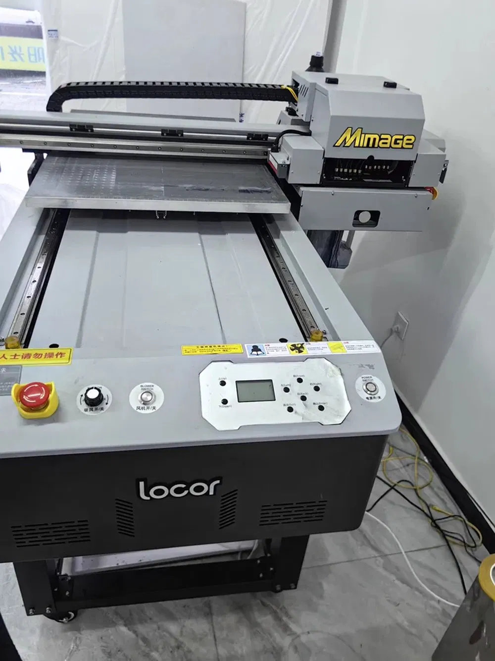 95%New UV6090 Desktop 60*90cm Round Object UV Flatbed Printer 3D Effect UV Printing Machine 6090 Digital Inkjet PVC Kt MDF UV LED Flatbed Printer